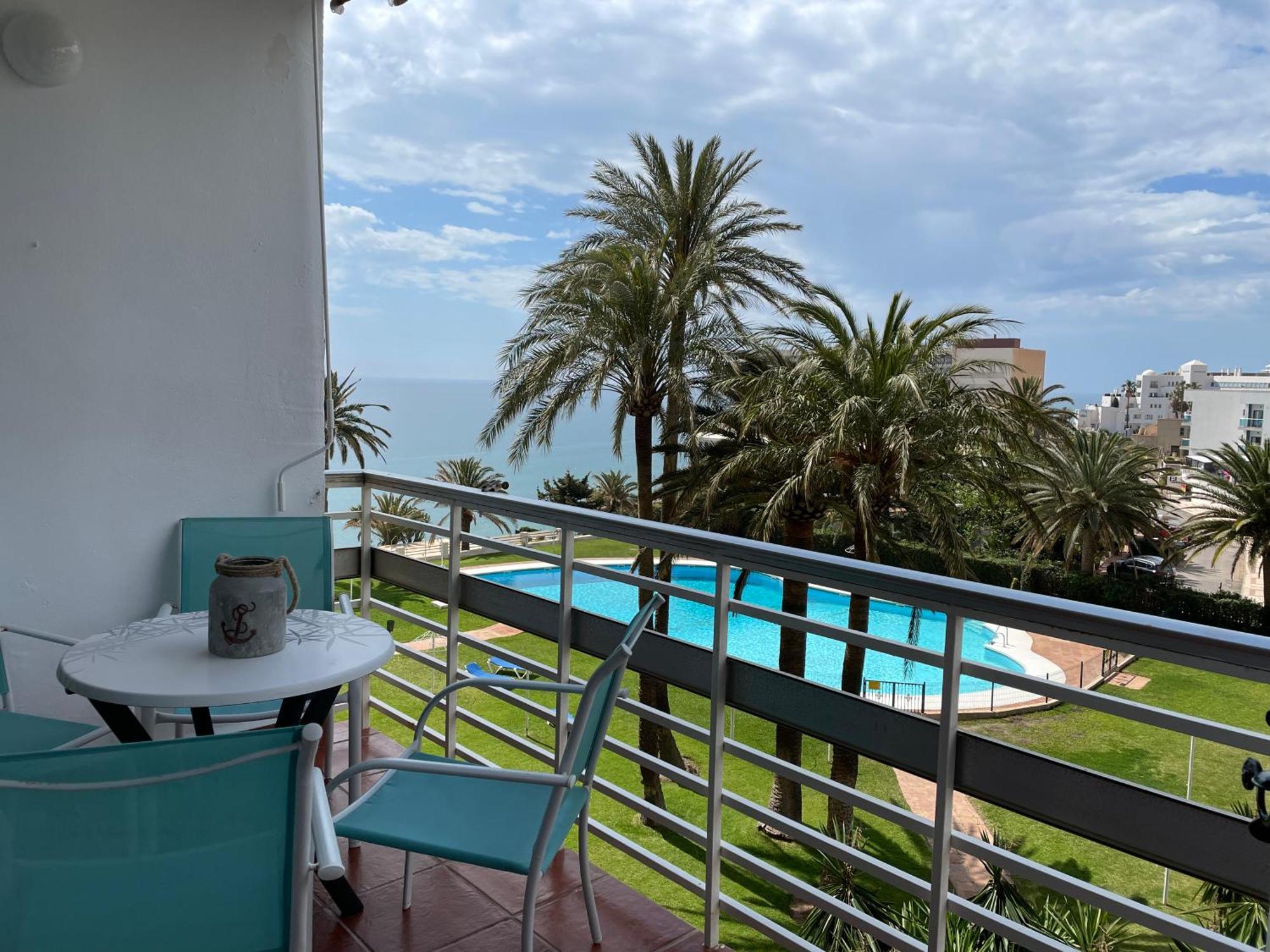 Apartamentos La Roca Rentals توريمولينوس المظهر الخارجي الصورة