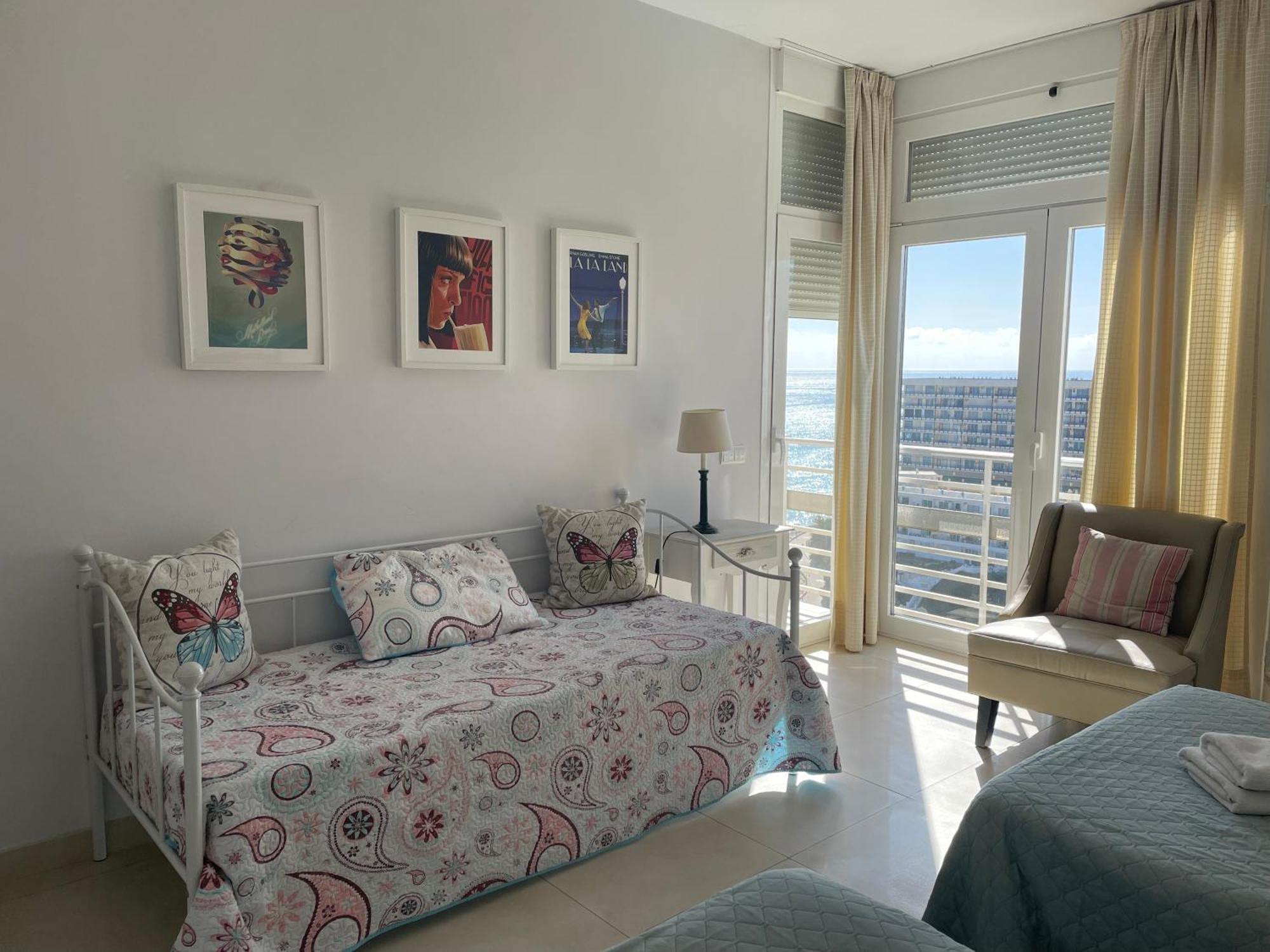 Apartamentos La Roca Rentals توريمولينوس الغرفة الصورة